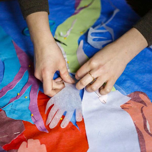 sortie à ST OUEN L AUMONE, Val d'oise. ATELIER BRODERIE AVEC LAUREN JANUHOWSKI Sortir à ST OUEN L AUMONE(Val d'oise). ST OUEN L AUMONE.