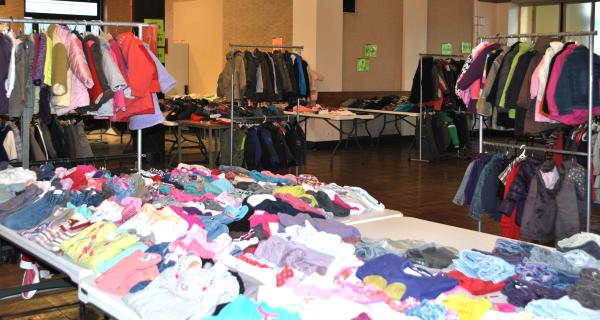 sortie à LUCON, Vendée. BOURSE AUX VÊTEMENTS ENFANTS DE 0 À 16 ANS Sortir à LUCON(Vendée). LUCON.