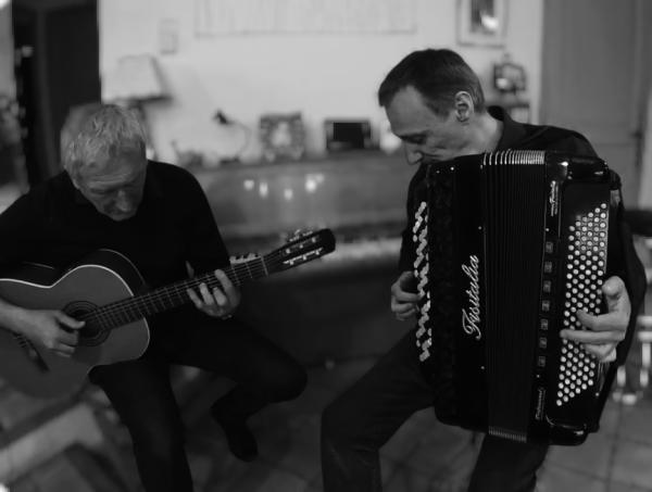 sortie à NICE, Alpes Maritimes. RENÉ SOPA DUO Sortir à NICE(Alpes Maritimes). NICE.