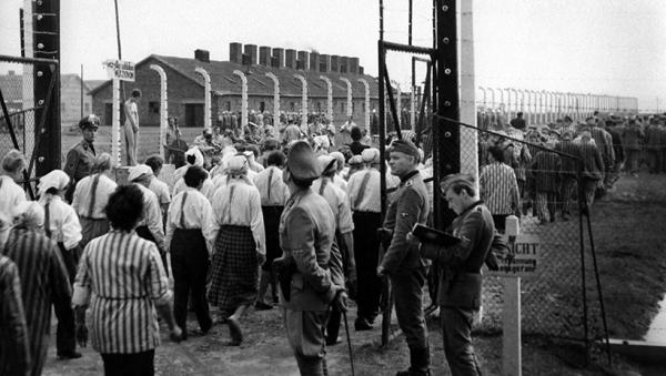 sortie à LYON, Rhône. CONFÉRENCE PAR JOËL CHAPRON Sortir à LYON(Rhône). LYON.