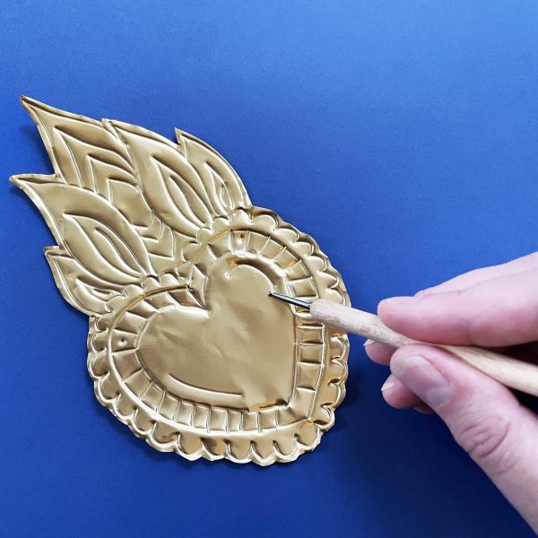 sortie à ST OUEN L AUMONE, Val d'oise. ATELIER MÉTAL REPOUSSÉ EX VOTO CONTEMPORAINS Sortir à ST OUEN L AUMONE(Val d'oise). ST OUEN L AUMONE.