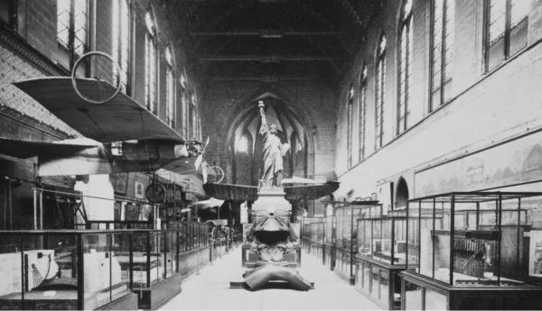 sortie à PARIS, Paris. DE SAINT-MARTIN-DES-CHAMPS AU CNAM Sortir à PARIS(Paris). PARIS.