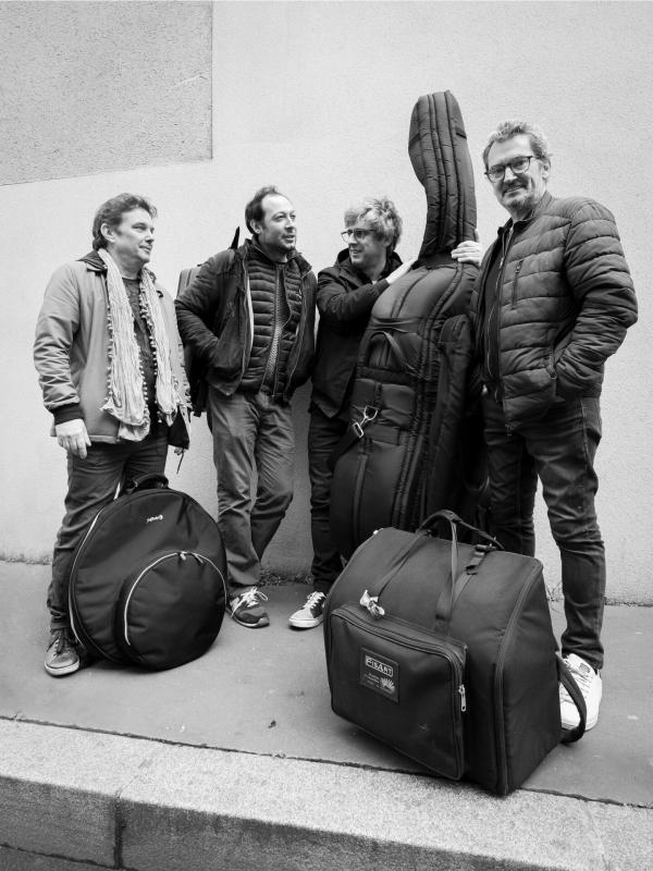 sortie à TOUSSON, Seine et Marne. L'OEIL DES AÏEUX Sortir à TOUSSON(Seine et Marne). TOUSSON.