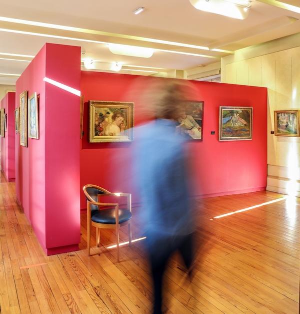 sortie à GAILLAC, Tarn. LECTURE AU MUSÉE DES BEAUX ARTS Sortir à GAILLAC(Tarn). GAILLAC.